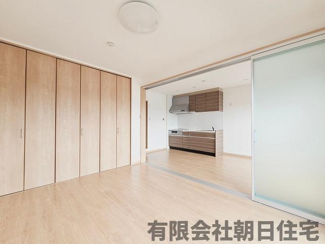 【洋室】 | 【オーナーチェンジ】ロイヤルマンション北田町 | 広々とした洋室です