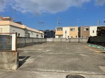 西昆陽2丁目月極駐車場（会館横）の画像