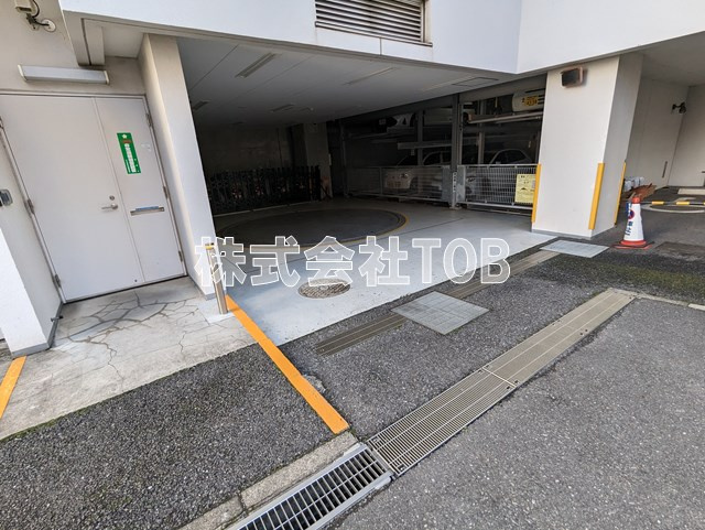 【駐車場】 | ウィルテラス千歳烏山