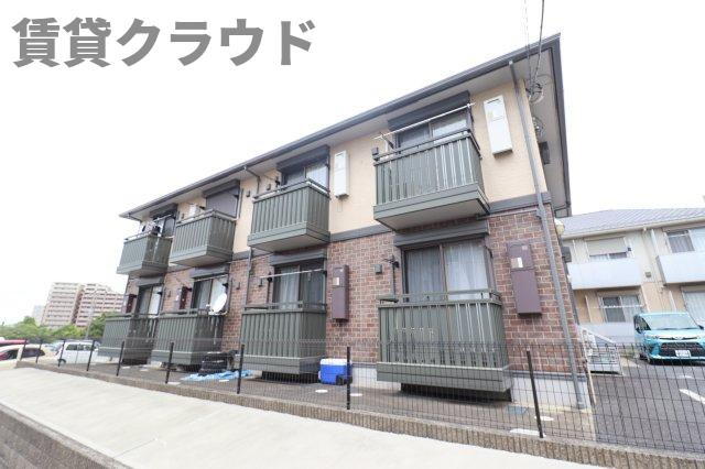 ソンリッサの外観|落ち着いた色のツートンカラーがポイントの外観♪