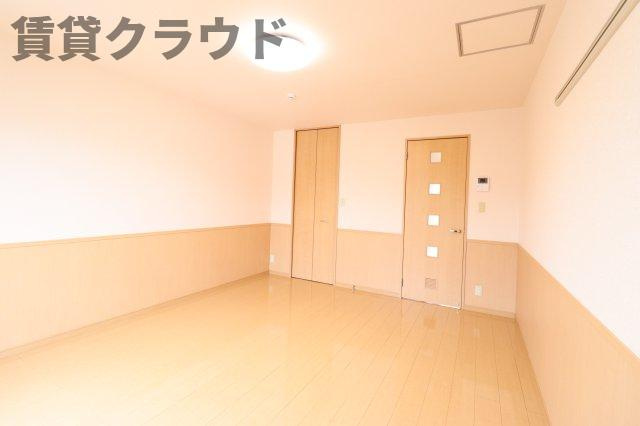 ソンリッサの居間・リビング|ゆったり過ごせるリビングです