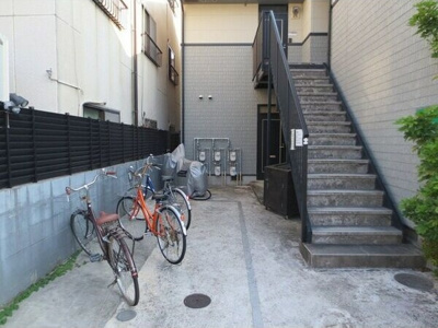 【エントランス】 | パルJ&S