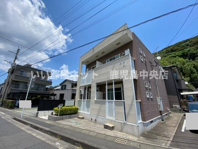 モデッサ・Ｙの画像