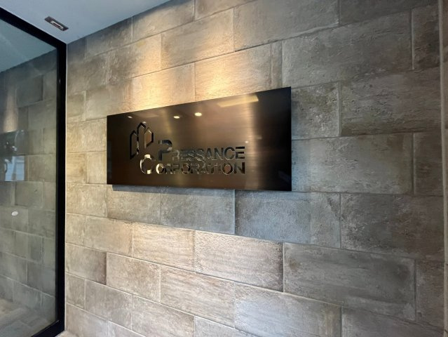 プレサンス心斎橋レヨンのエントランス|落ち着いたエントランスです