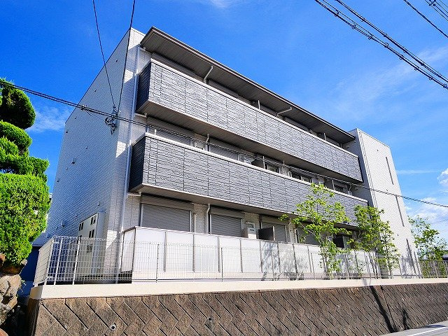 シャーメゾン　ヴィラ学園前