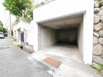 【駐車場】 | 鈴蘭台北町4丁目戸建