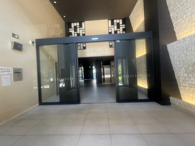 エスリード京橋のエントランス|清潔なエントランスです