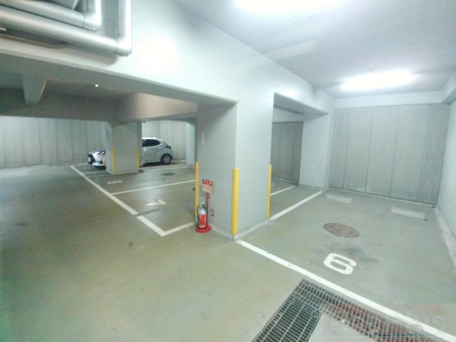 フォーラム六甲の駐車場