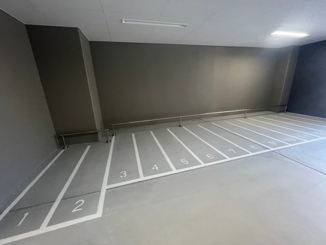 アドバンス大阪ストーリアの駐車場|駐車場完備です