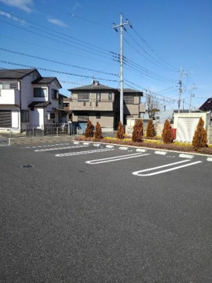 【駐車場】 | イースト　アヴェニューＡ