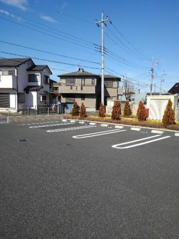 【駐車場】 | イースト　アヴェニューＡ