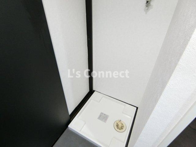 【設備】 | レムナント晩翠 | 室内洗濯機置き場には排水パン付き。
