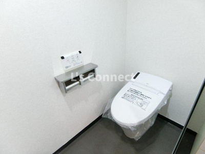 【トイレ】 | レムナント晩翠 | 温水洗浄便座付きのトイレ。