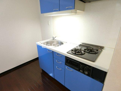 【キッチン】 | レムナント晩翠 | ２口ガスコンロのシステムキッチン。