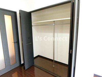 【収納】 | レムナント晩翠 | クローゼットでお荷物もすっきり収納。