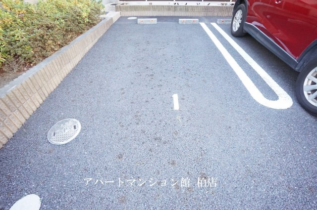 クレシアコートのその他