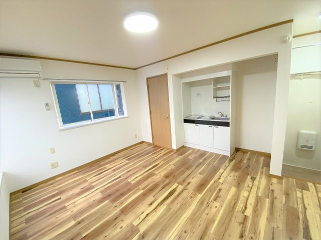 ドミール中貫の居間・リビング