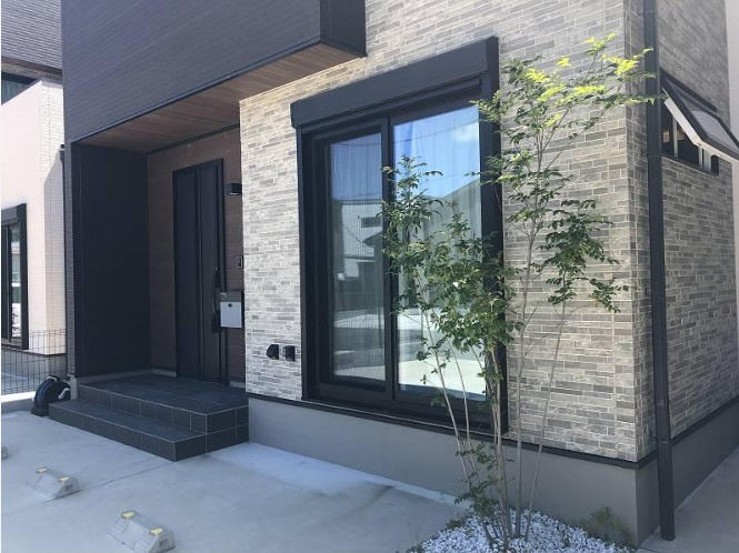 南国市元町　中古戸建　（築浅物件）の外観