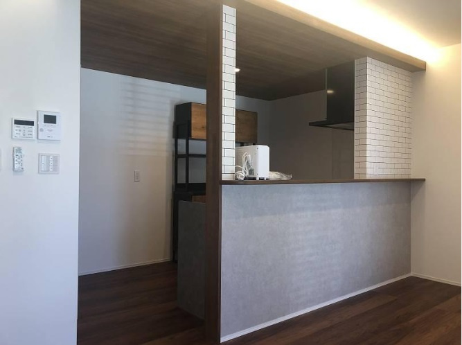 南国市元町　中古戸建　（築浅物件）のキッチン