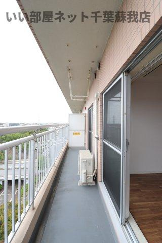 オーシャンビュー壱番館のバルコニー|洗濯物もよく乾きそうな、陽当たり良好なバルコニーです！