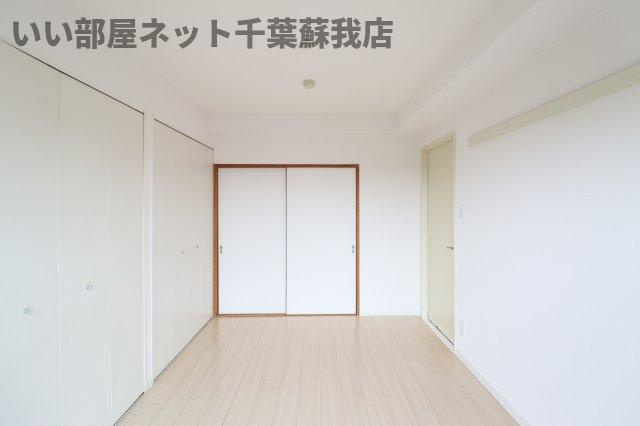 オーシャンビュー壱番館の居間・リビング|おしゃれな居間です