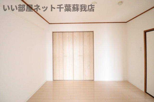 オーシャンビュー壱番館の洋室|コンパクトで使いやすい洋室です