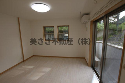 【洋室】 | AI高尾山口