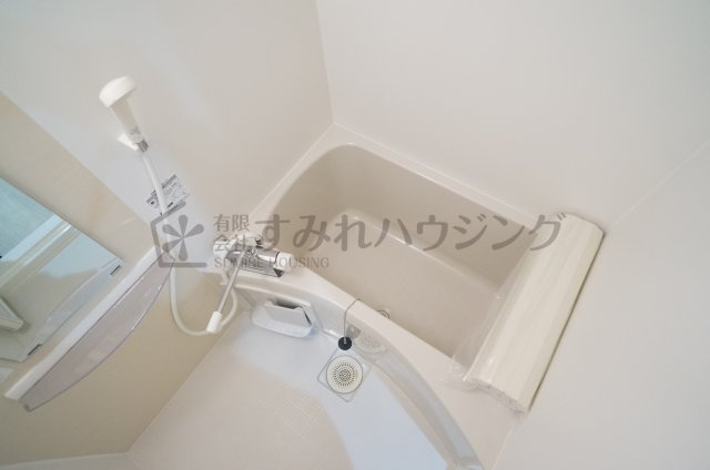 ラ・フォルム宝塚栄町の浴室