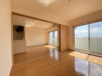 【洋室】 | レジデンス二の宮