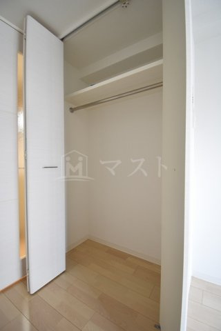 プレミアムコート大正フロントの収納