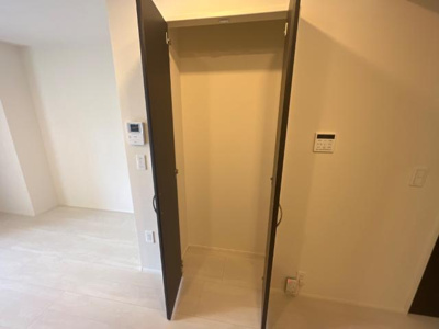 【設備】 | メゾン・ド・プリマヴェーラ | リビング収納