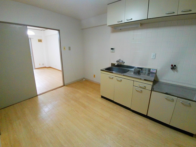 西甲南レジデンスの居間・リビング