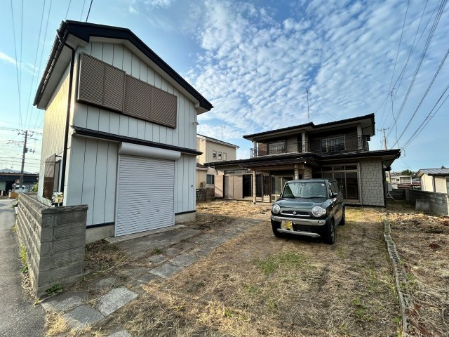 八戸市大字湊町字新井田道の駐車場