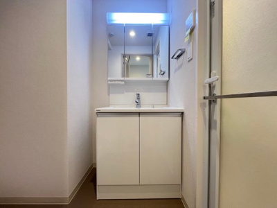 【独立洗面台】 | エクシアテラス梅田(EXIATERRACE UMEDA)