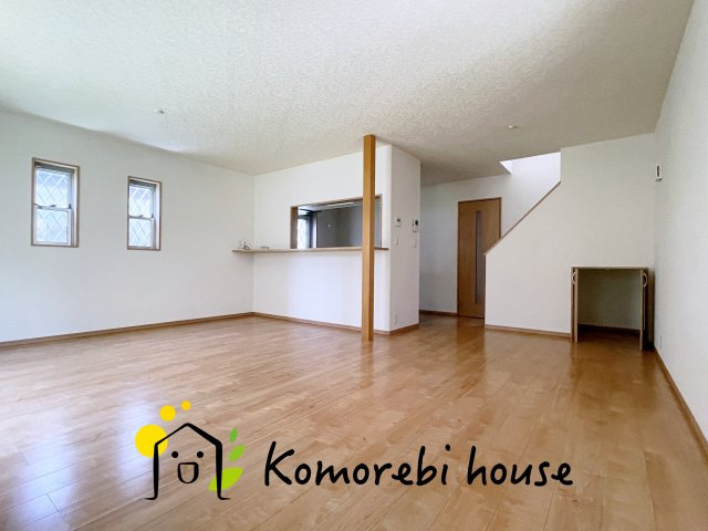 さいたま市西区指扇　中古一戸建ての居間・リビング|7/27　撮影済み