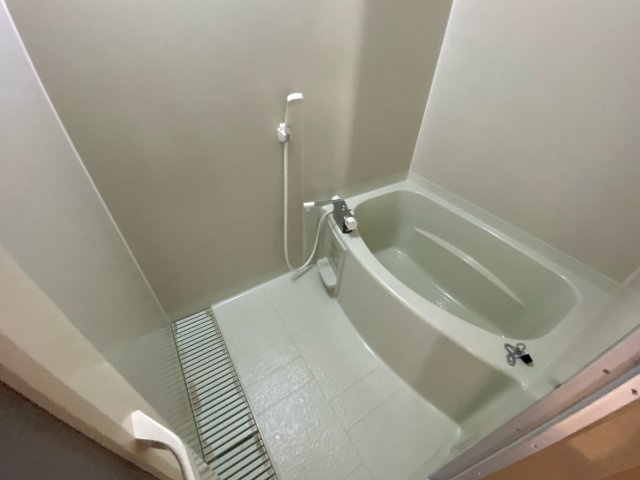 ウエストステージⅠの浴室