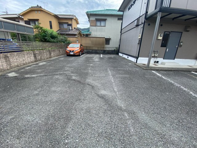 ウエストステージⅠの駐車場