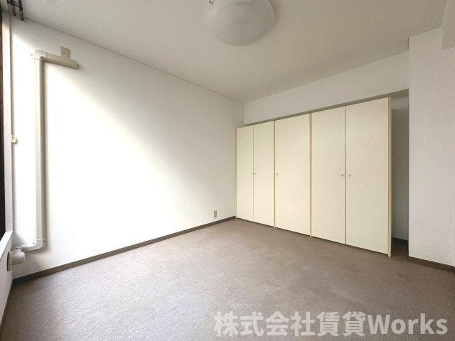 朝日プラザメルクマール眉山東の居間・リビング|ゆったり過ごせる居間です