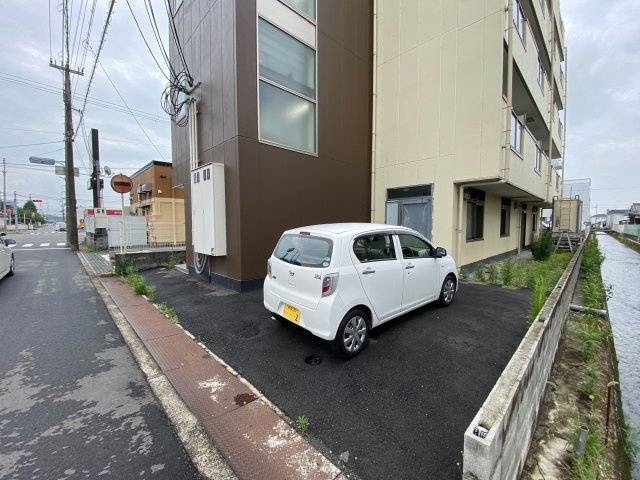 APEX姫路の駐車場