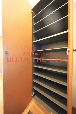 EKビル【キャッシュバック対象物件】の収納|たっぷりとした収納スペースです