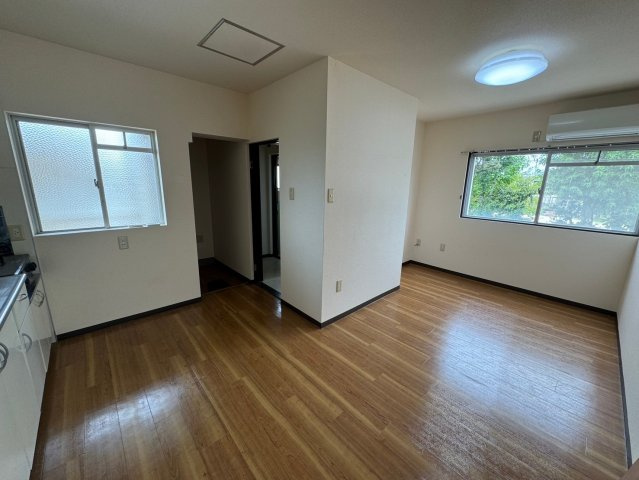 メゾン石川の居間・リビング