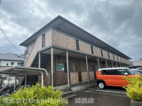 サンライズ城南の外観