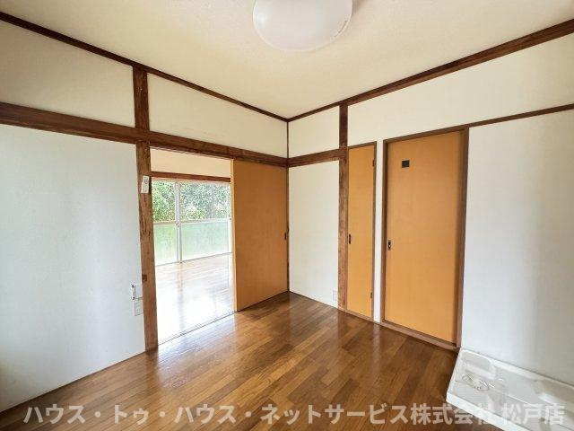 コーポおおかわらの洋室