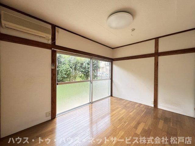 コーポおおかわらの居間・リビング