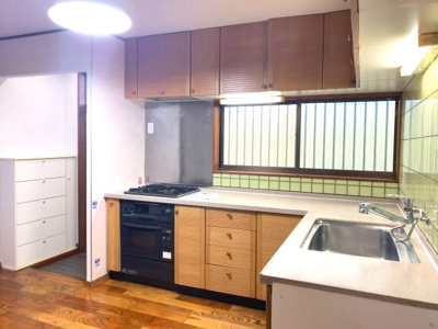 【キッチン】 | エレガンス初台 | ゆとりのあるキッチンスペース