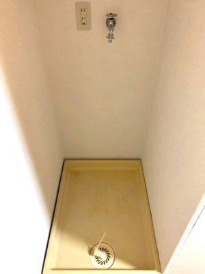 【内装】 | エレガンス初台 | 室内洗濯機置場