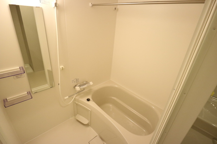 サンプット東仲ノ町の浴室