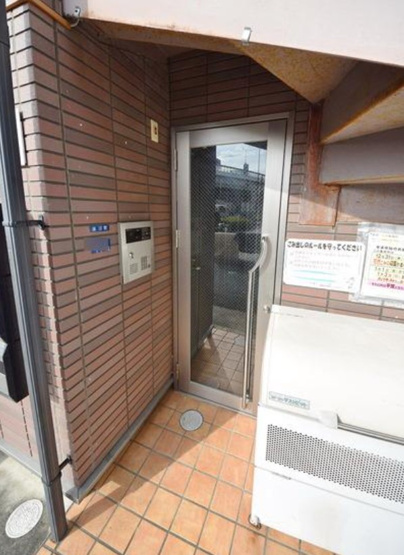 【エントランス】