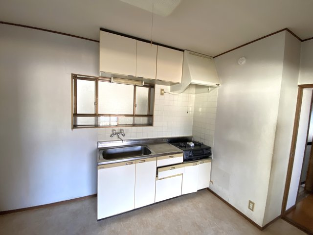 山武市埴谷戸建のキッチン