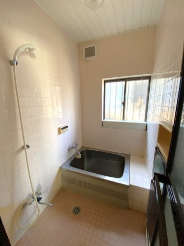 山武市埴谷戸建の浴室